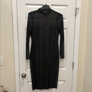 Fashion to figure black mesh tunic top